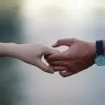 Какво разкрива за вас размера на ръката ви