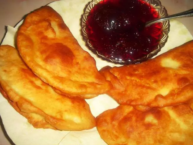 Содени мекици