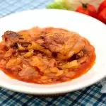 Пиле с прясно зеле