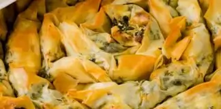 Постна баница със спанак и праз