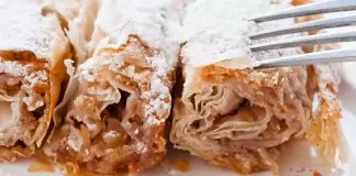 Банички с ябълки