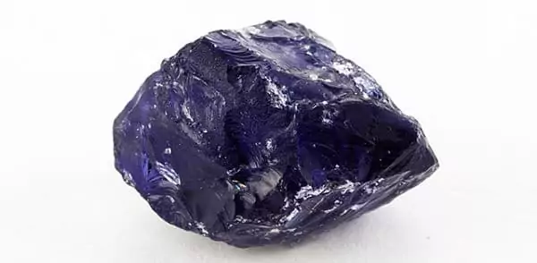 Кристал Иолит