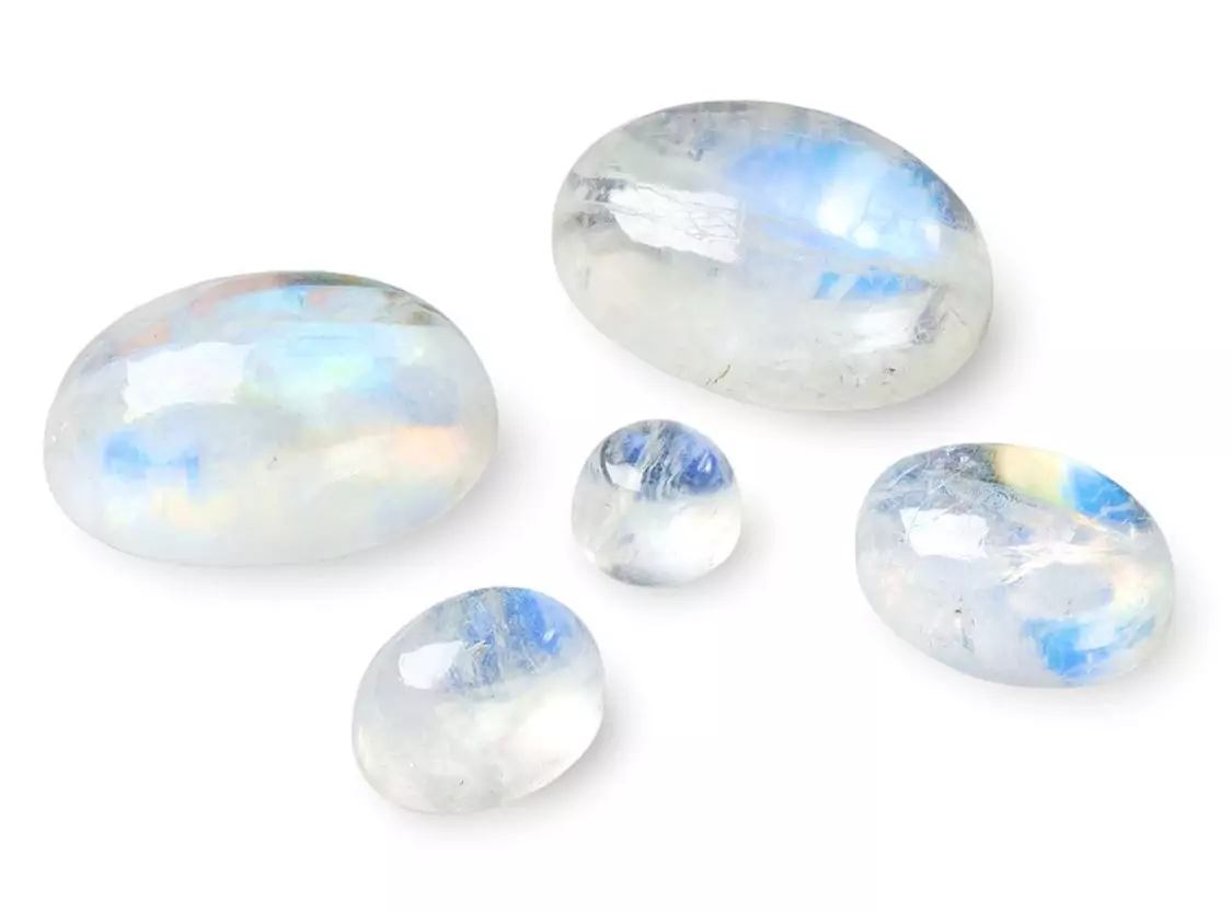 Лунен камък