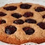 Постен орехов сладкиш