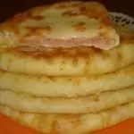 Вкусни кашкавалки с шунка