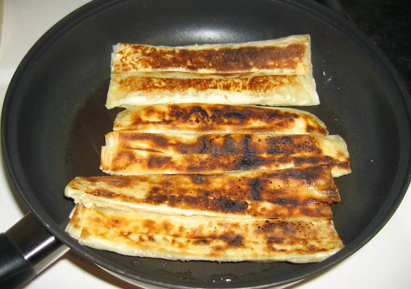 баница на тиган със сирене