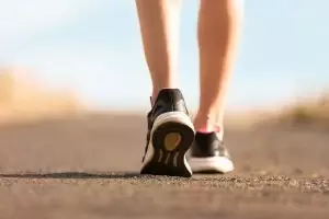 Ходенето е по-полезно от фитнеса