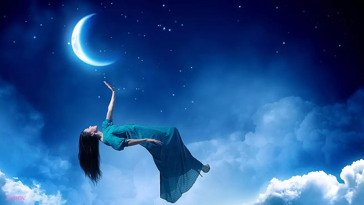 луната и сънищата