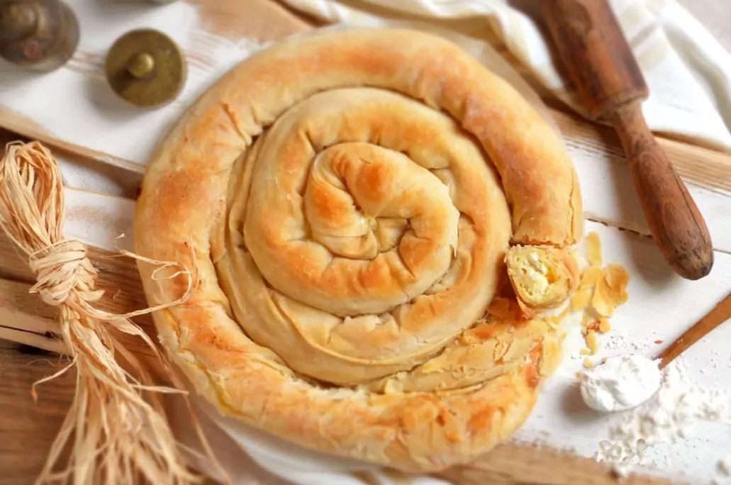 Баница с късмети Баница с късмети