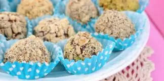 Коледни орехови бонбони