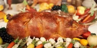 Коледно печено прасе