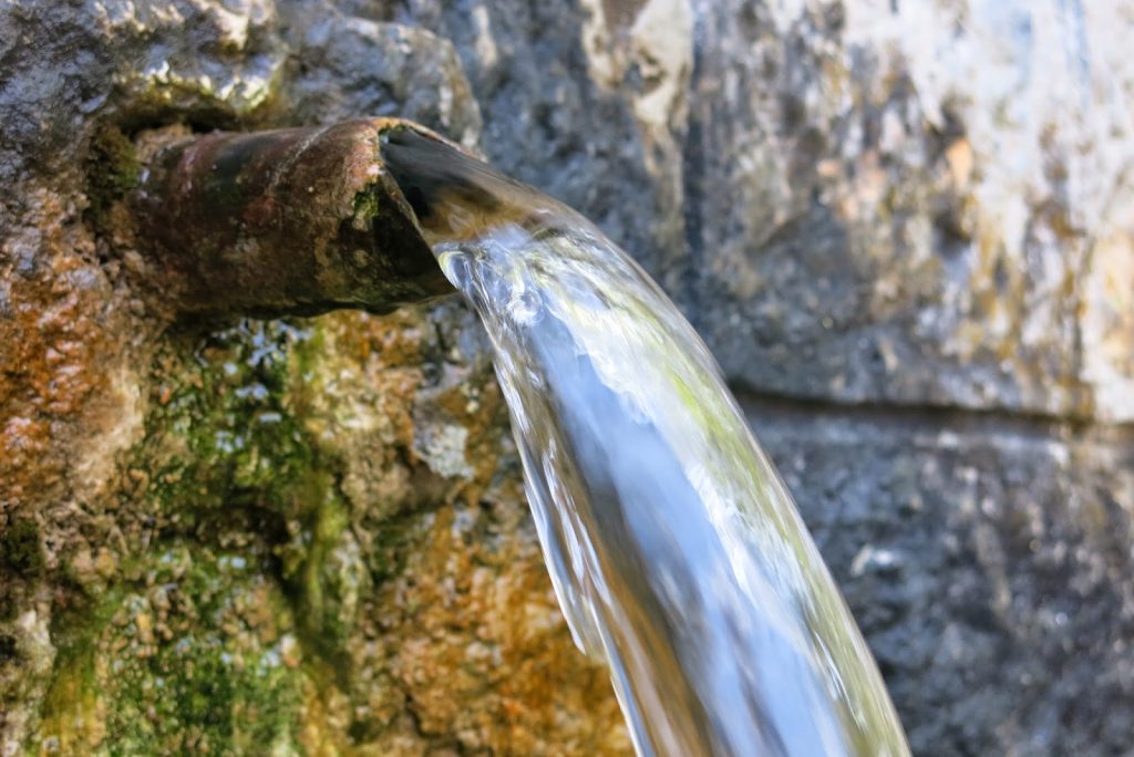 "Света" вода "Света" вода
