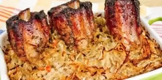 Свински ребра с кисело зеле