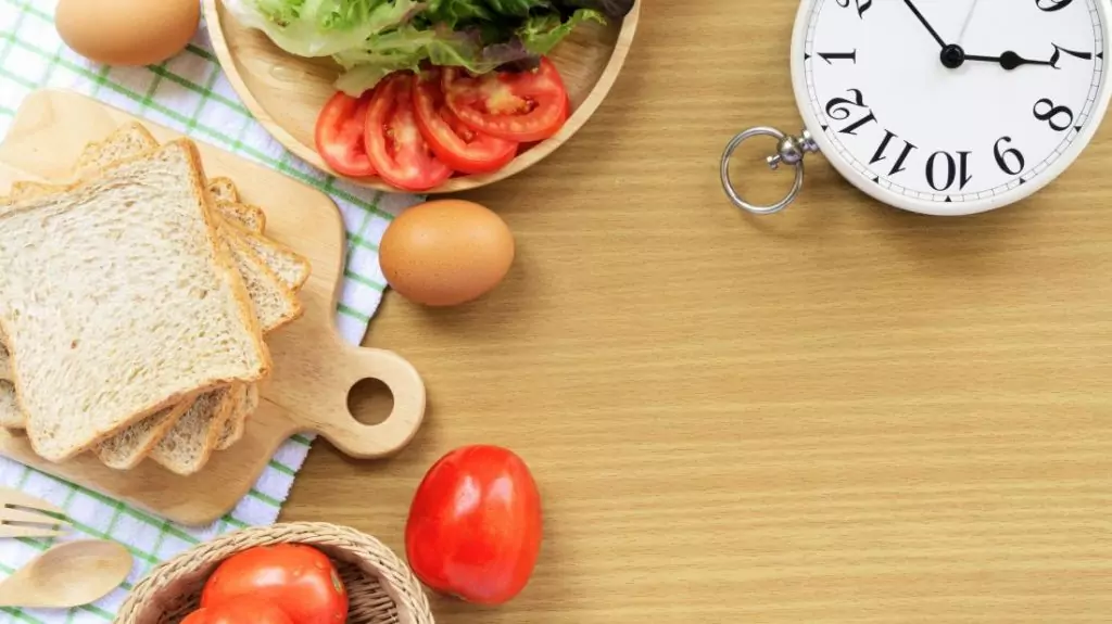 Кога трябва да се храним за да свалим килограми? Кога трябва да се храним за да свалим килограми?