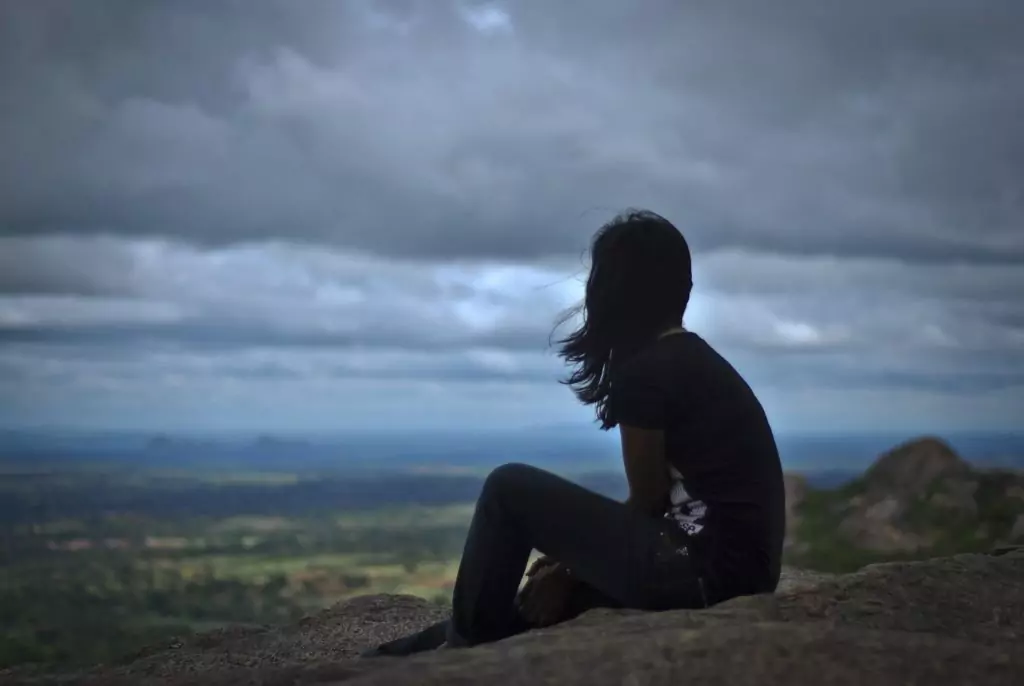 Защо ви преследва самотата? Защо ви преследва самотата?