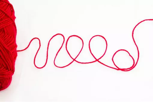 Червен конец против уроки