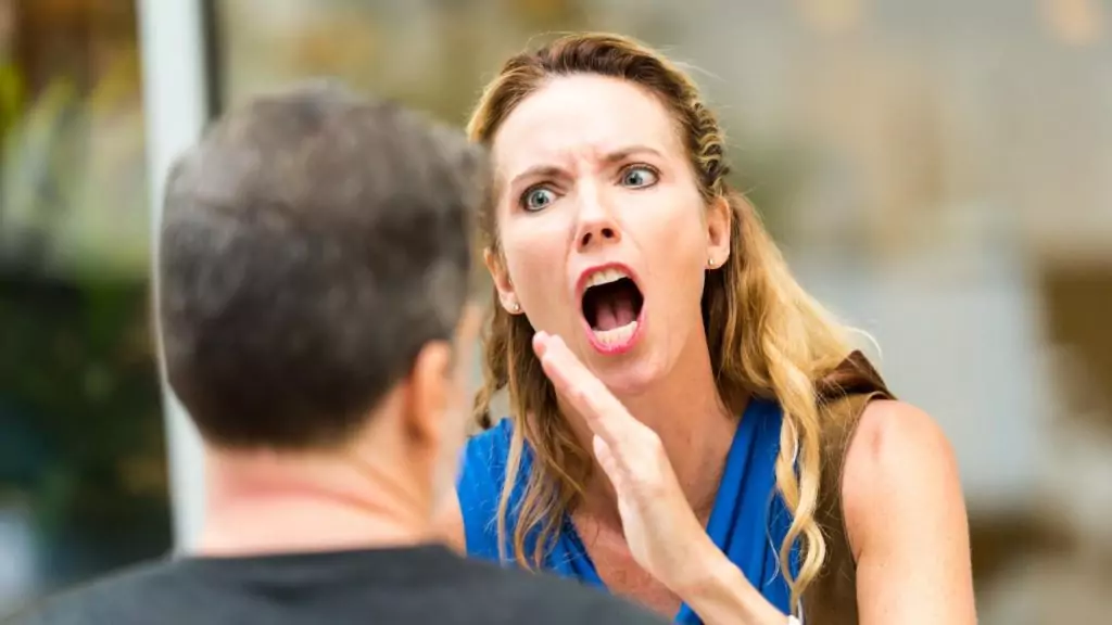 Как реагират различните зодии при спор? Как реагират различните зодии при спор?