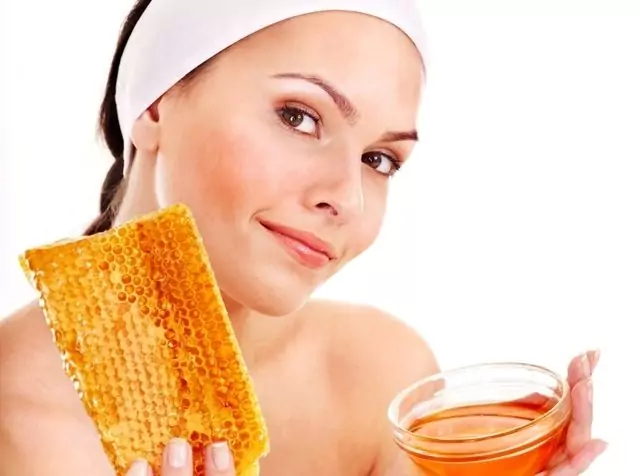 5 медени маски за лицето 5 медени маски за лицето