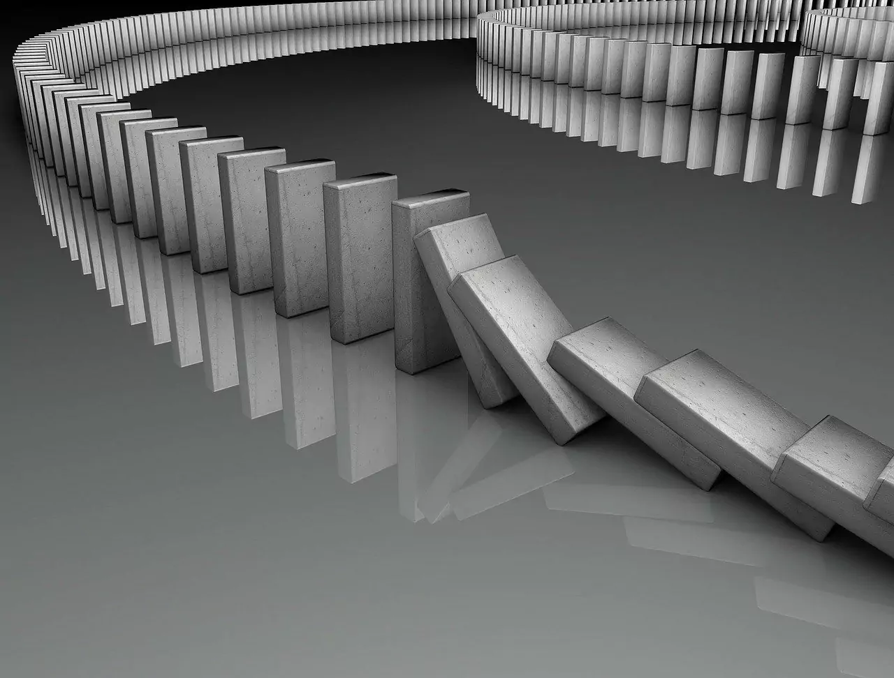 ДОМИНО (виж ИГРА, МАСКА) Съновник ДОМИНО (виж ИГРА, МАСКА)