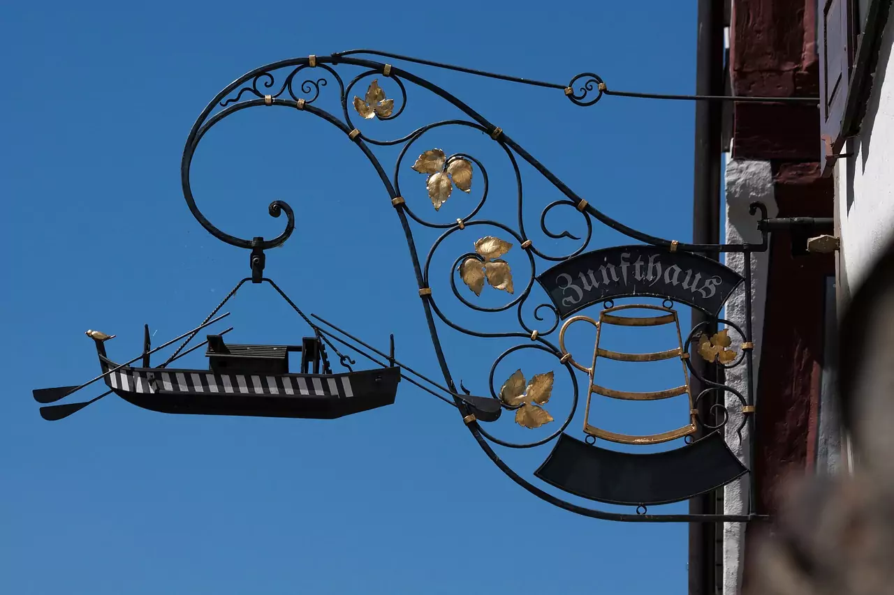 Еснаф (за човек) Съновник Еснаф (за човек)