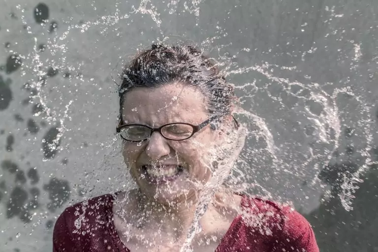 Тълкуване на сън за ЛЕДЕНА ВОДА