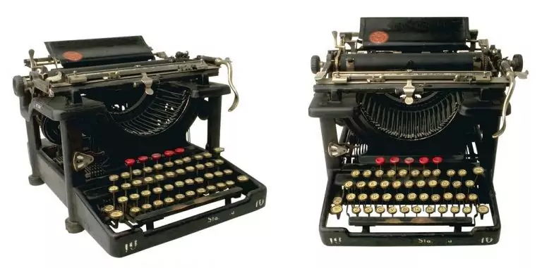 Тълкуване на сън за МАШИНОПИСЕЦ