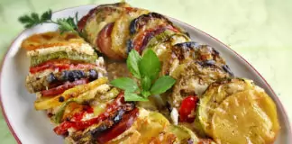 Задушени тиквички с патладжан и гъби