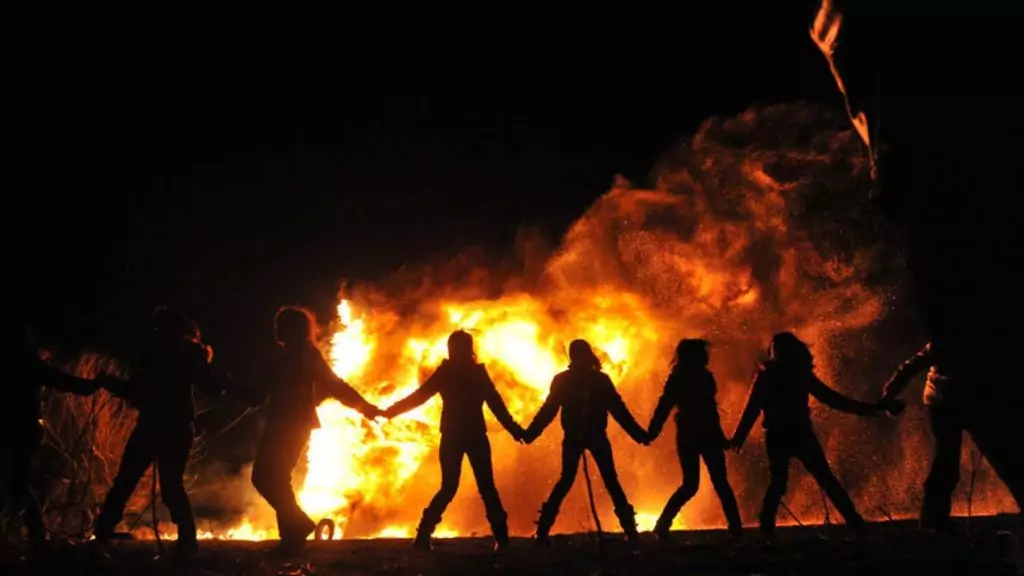 Сирни заговезни – обичаи