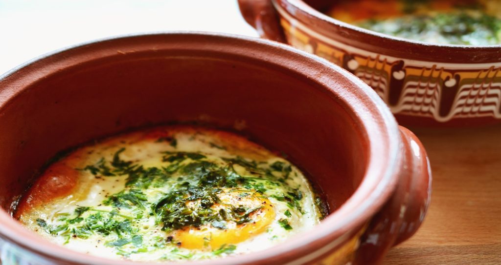 Гювечета със спанак и сьомга Гювечета със спанак и сьомга