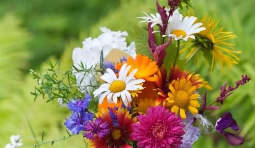 Трапезата на Цветница