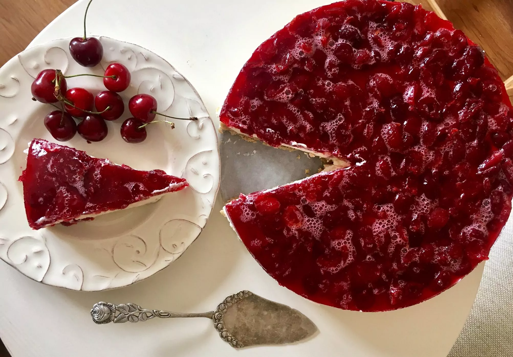 черешов чийзкейк без печене