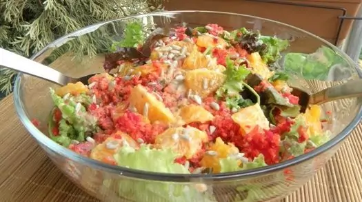 Салата с портокал, червено цвекло и тахан