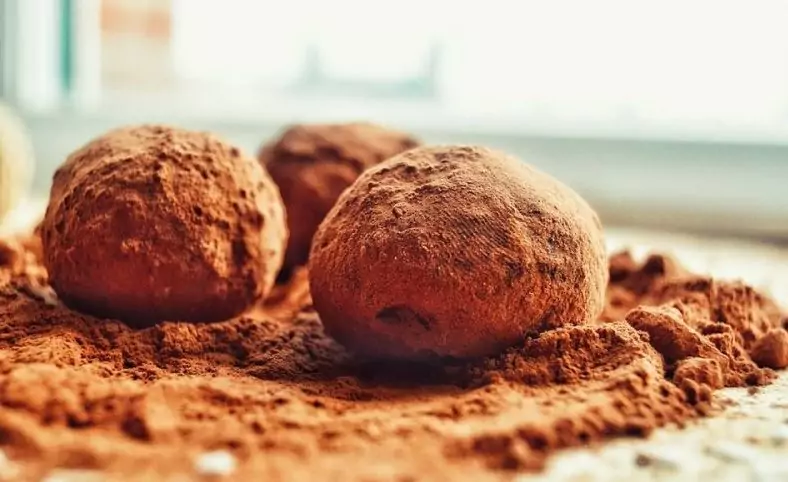 бонбони с лешников тахан