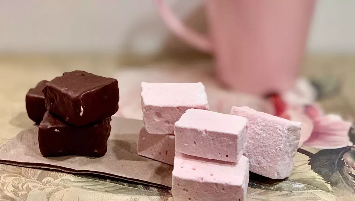 Малиново маршмелоу