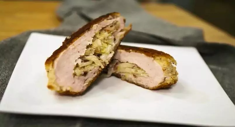 пилешки шницели с кисело зеле