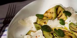 Салата със сирена бурата