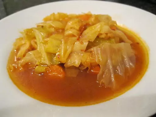 супа с прясно зеле