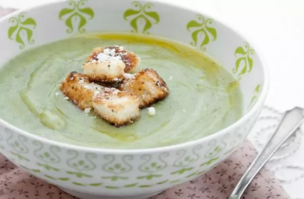 Супа от краставици и сметана