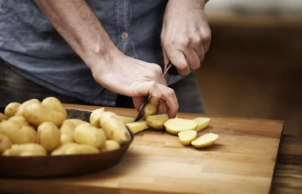 Грузинска картофена салата