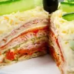 Солена палачинкова торта