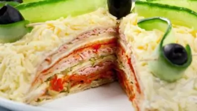 Солена палачинкова торта