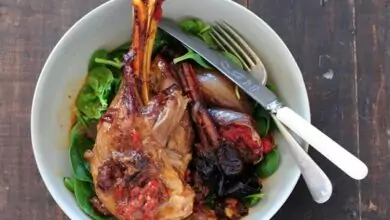 Агнешки джолани с карамелизиран лук