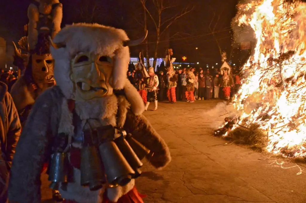 Кукери, кукурешки - Сирни заговезни