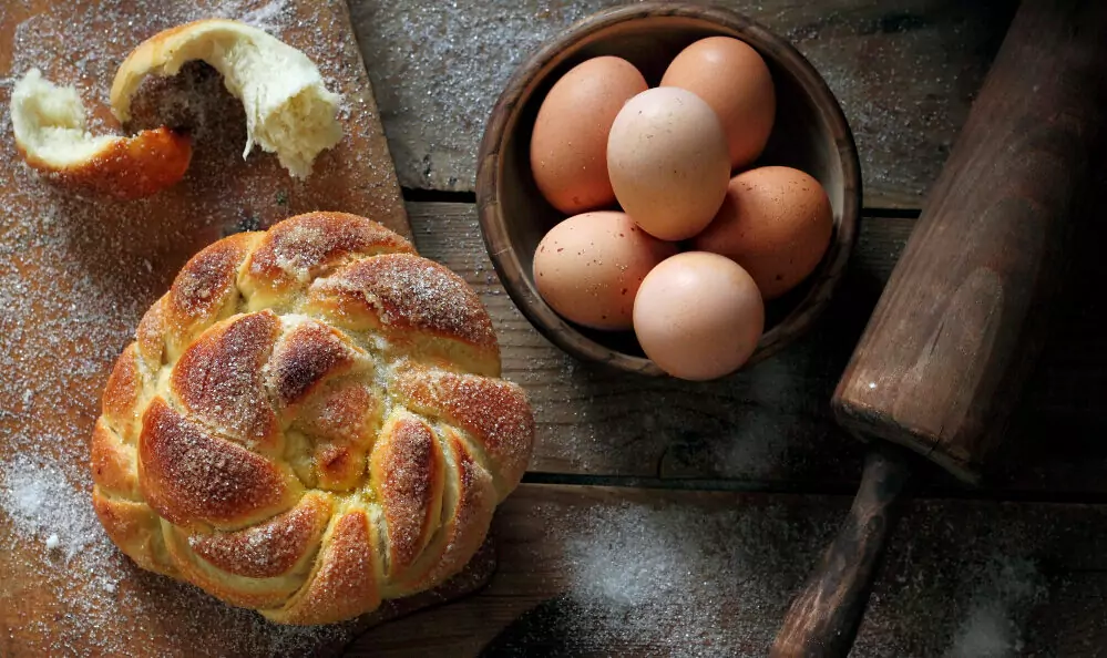 Меден козунак