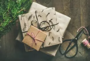 Какъв подарък да НЕ подаряваме за Коледа според зодията?